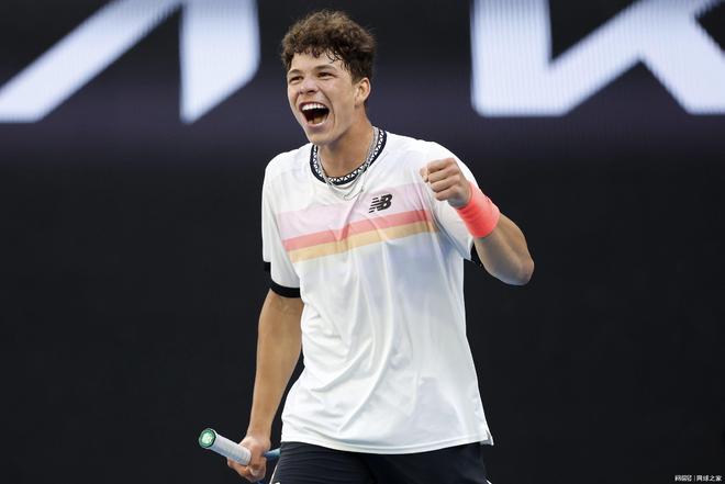 国泳坛的新 国泳坛的新