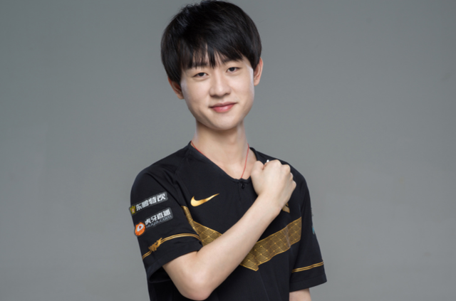 就是在对阵 就是在对阵